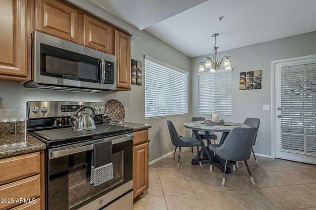 1825 W RAY Road 1063, Chandler, AZ 85224