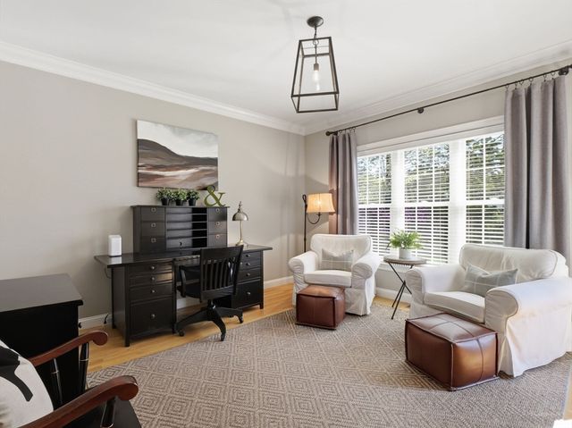 7 Rock O Dundee Rd, Andover, MA 01810