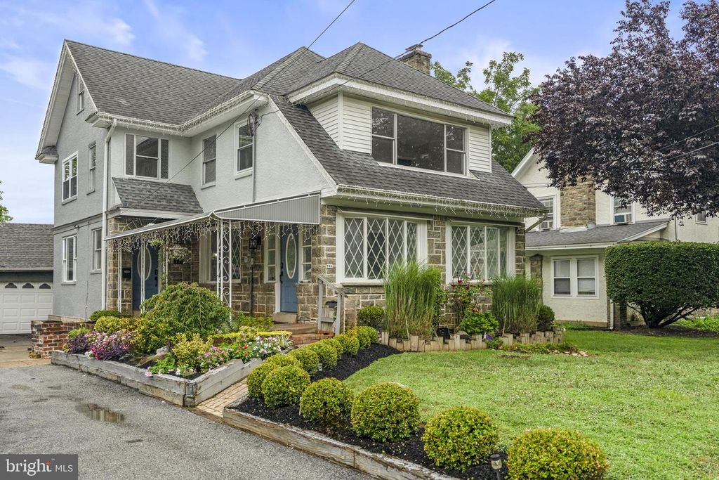 734 CONCORD AVE, Drexel Hill, PA 19026