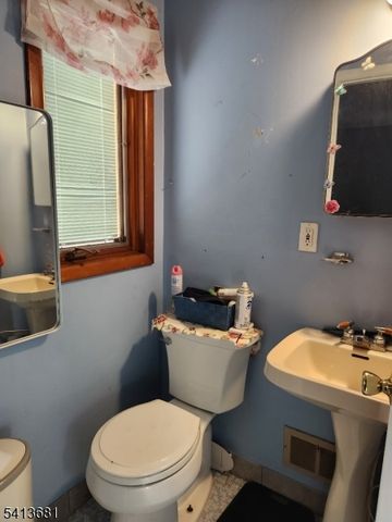 743 Boyd Rd, Paramus Boro, NJ 07652