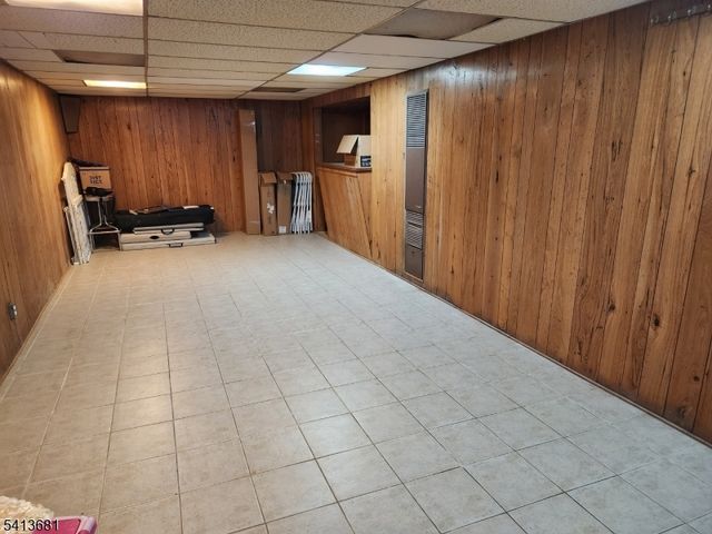 743 Boyd Rd, Paramus Boro, NJ 07652