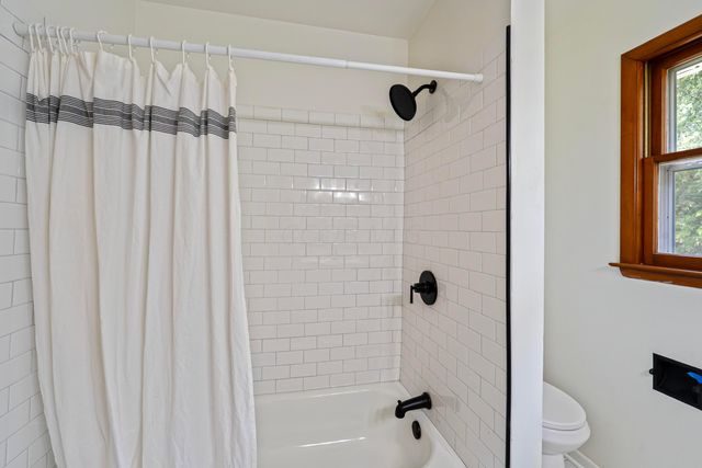 6088 Bernice Street SW, Amanda, OH 43102