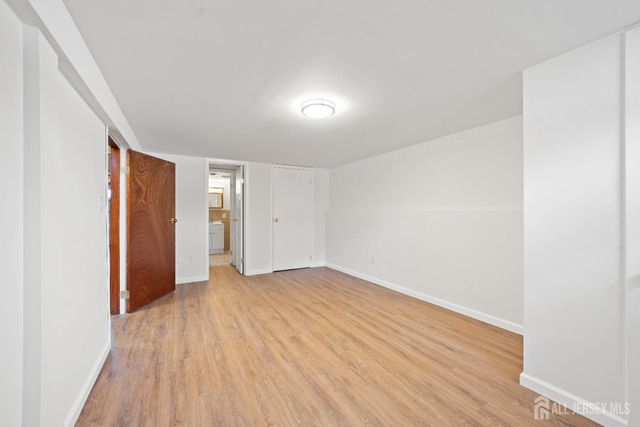 143 Summers Avenue, Piscataway, NJ 08854