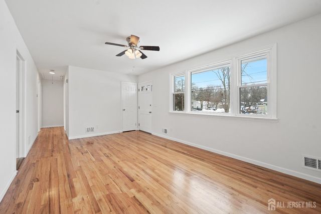 143 Summers Avenue, Piscataway, NJ 08854