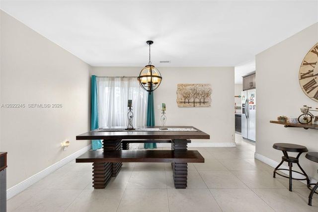 15530 SW 59th St, Miami, FL 33193