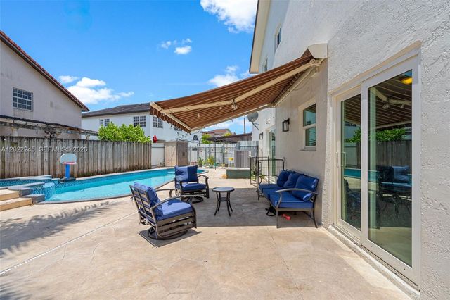 15530 SW 59th St, Miami, FL 33193