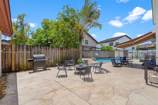 15530 SW 59th St, Miami, FL 33193