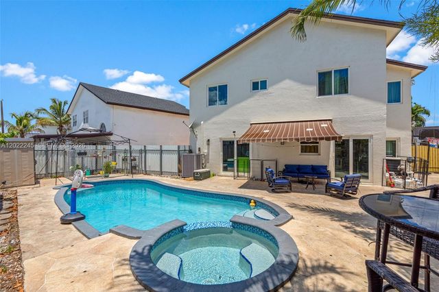 15530 SW 59th St, Miami, FL 33193