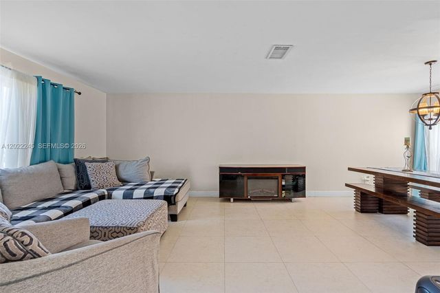 15530 SW 59th St, Miami, FL 33193