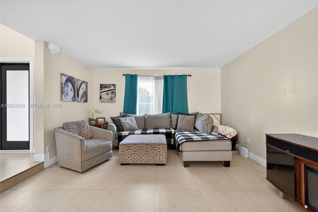 15530 SW 59th St, Miami, FL 33193