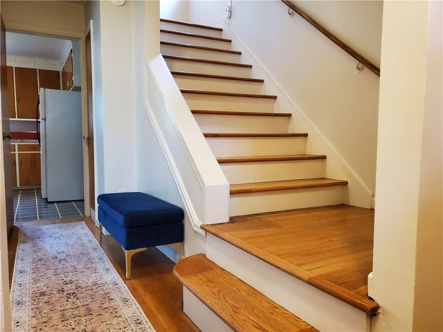 125 Sydenham Road, Irondequoit, NY 14609
