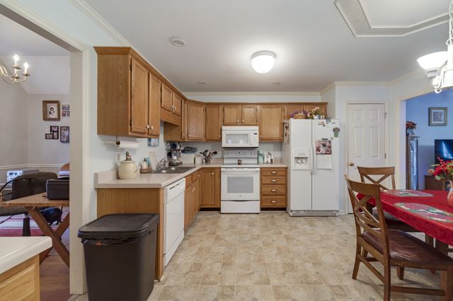 2214 River Rock Xing, Murfreesboro, TN 37128