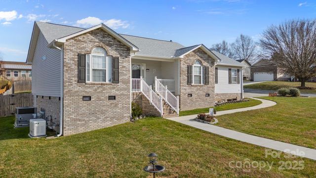 100 Lindsay Drive, Archdale, NC 27263