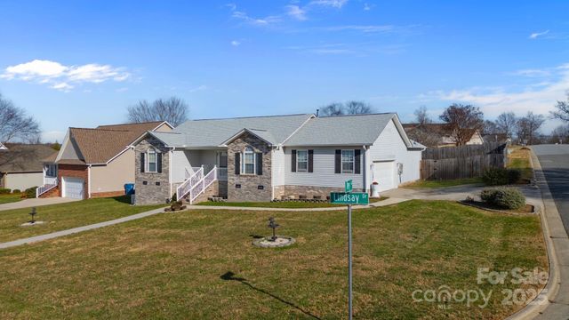 100 Lindsay Drive, Archdale, NC 27263