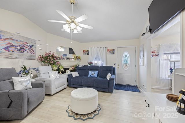 100 Lindsay Drive, Archdale, NC 27263