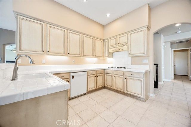 1535 Upland Hills Drive, Upland, CA 91786