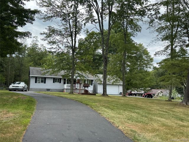 173 Yulan Barryville Road, Barryville, NY 12719