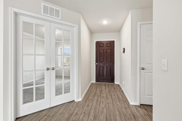 16036 Crews Avenue, Haslet, TX 76052
