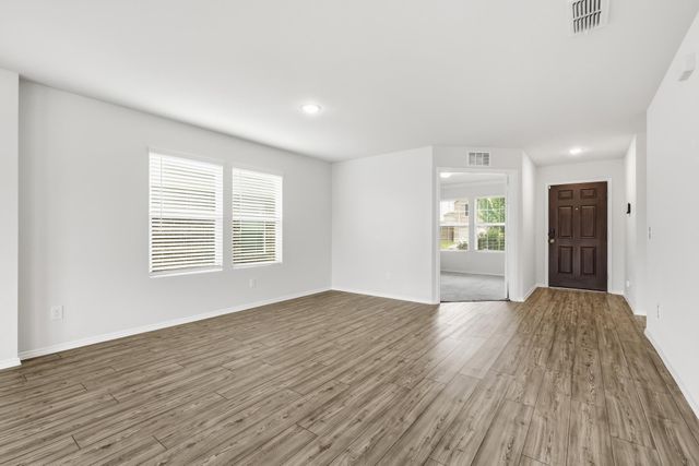 16036 Crews Avenue, Haslet, TX 76052