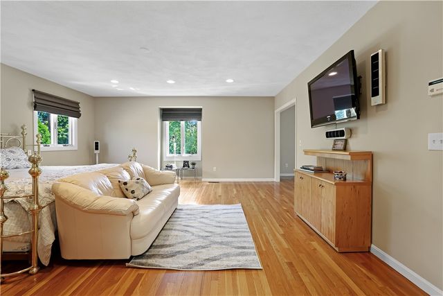 82 Mountain Laurel Drive, Cranston, RI 02920