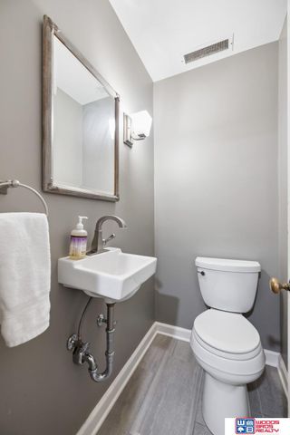 3035 Plymouth Avenue, Lincoln, NE 68502