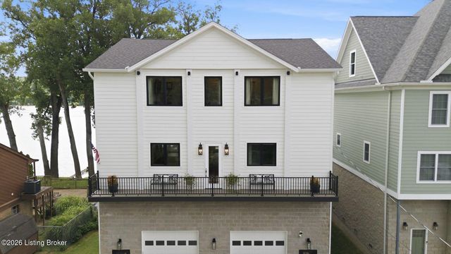 1222 Riverside Dr, Prospect, KY 40059
