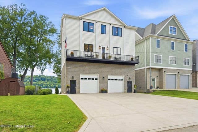 1222 Riverside Dr, Prospect, KY 40059