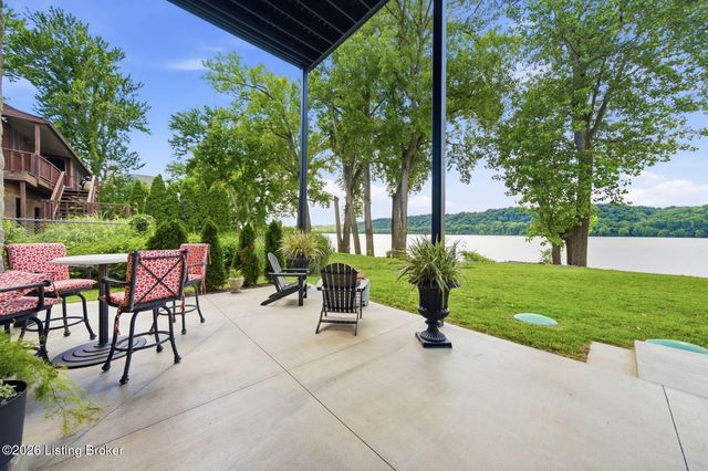 1222 Riverside Dr, Prospect, KY 40059