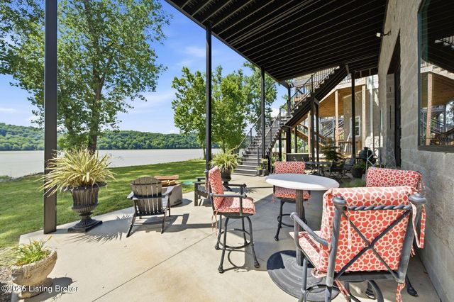 1222 Riverside Dr, Prospect, KY 40059