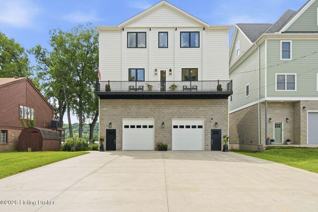1222 Riverside Dr, Prospect, KY 40059