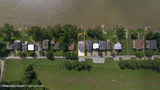 1222 Riverside Dr, Prospect, KY 40059