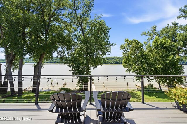 1222 Riverside Dr, Prospect, KY 40059