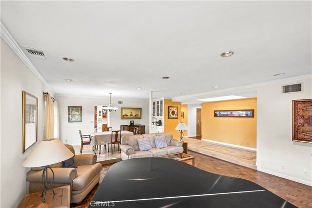 2185 Wilkes Court, Claremont, CA 91711