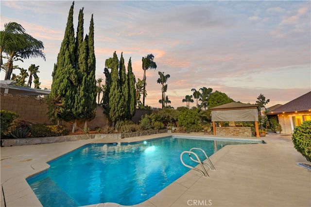 2185 Wilkes Court, Claremont, CA 91711