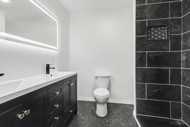 2750 W Galbraith Road, Colerain Twp, OH 45239