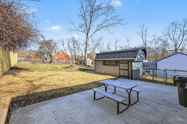 2750 W Galbraith Road, Colerain Twp, OH 45239