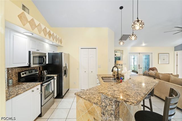 4813 SW 25th CT, Cape Coral, FL 33914