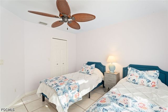 4813 SW 25th CT, Cape Coral, FL 33914