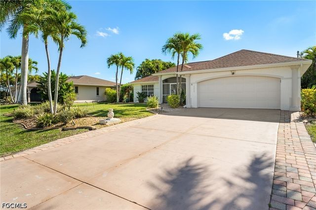 4813 SW 25th CT, Cape Coral, FL 33914