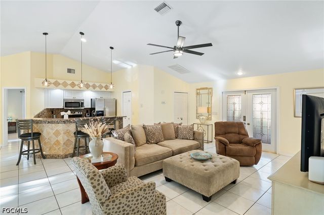 4813 SW 25th CT, Cape Coral, FL 33914