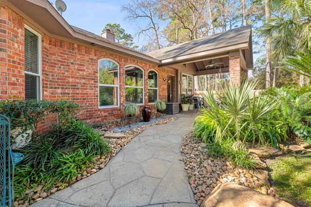 74 Blackstar Place, The Woodlands, TX 77382