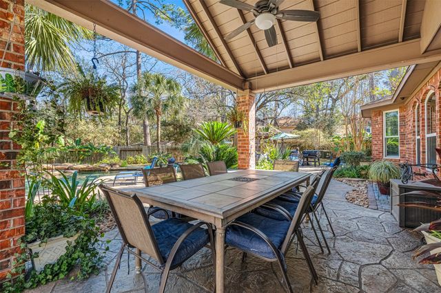 74 Blackstar Place, The Woodlands, TX 77382