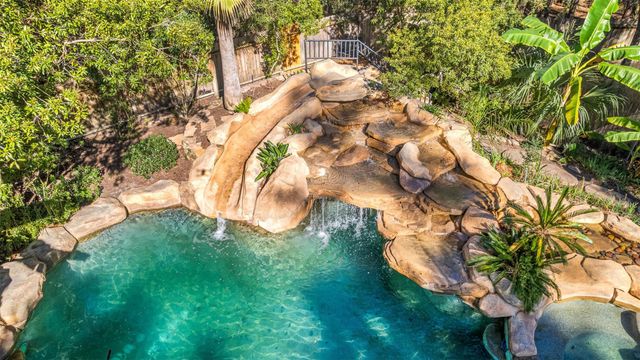 74 Blackstar Place, The Woodlands, TX 77382