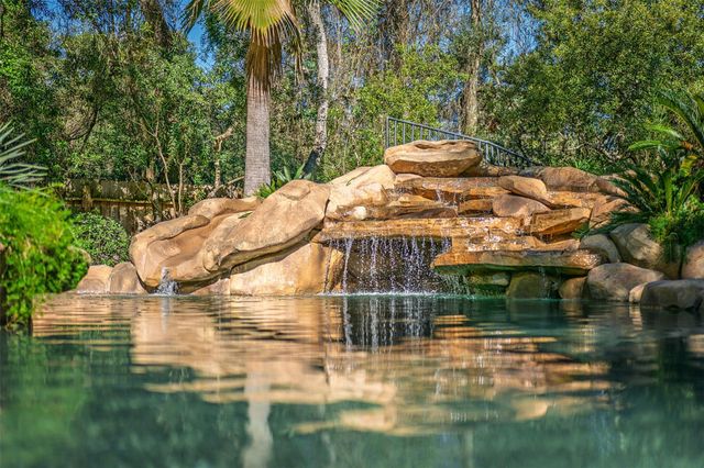 74 Blackstar Place, The Woodlands, TX 77382