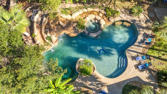 74 Blackstar Place, The Woodlands, TX 77382