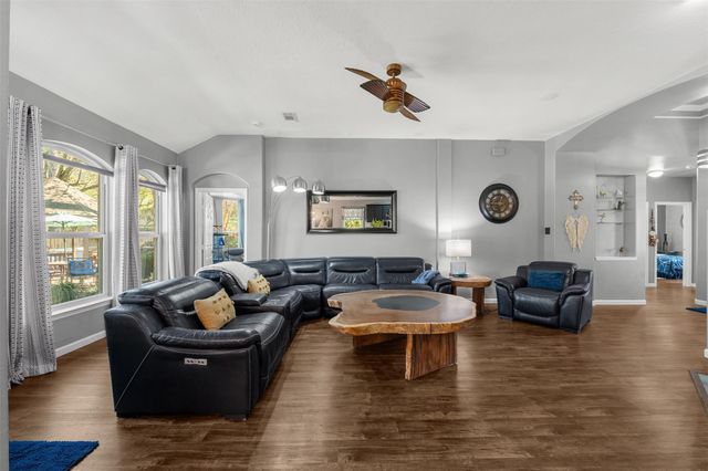 74 Blackstar Place, The Woodlands, TX 77382