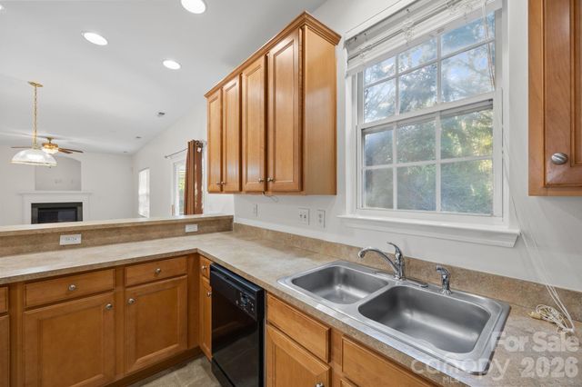 14307 O Casey Lane, Charlotte, NC 28213