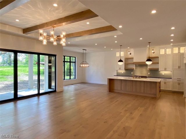 4142 St. Gregory Way, Avon, OH 44011