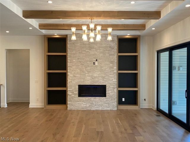 4142 St. Gregory Way, Avon, OH 44011