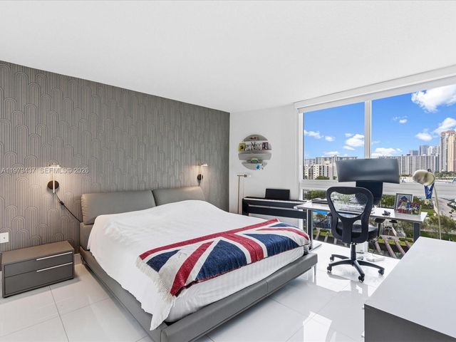 200 Sunny Isles Blvd 2-702, Sunny Isles Beach, FL 33160